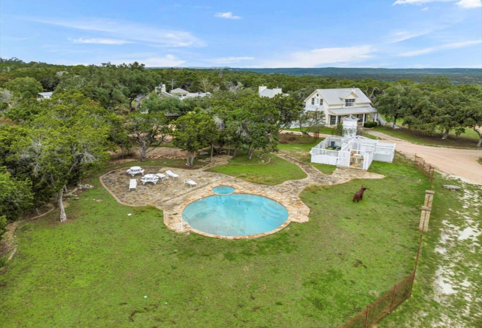 251 Circle Drive Wimberley TX 78676