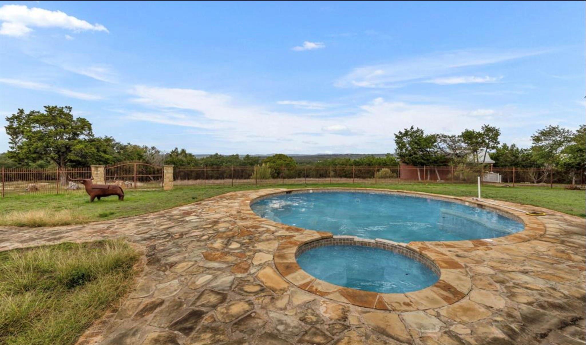 251 Circle Drive Wimberley TX 78676