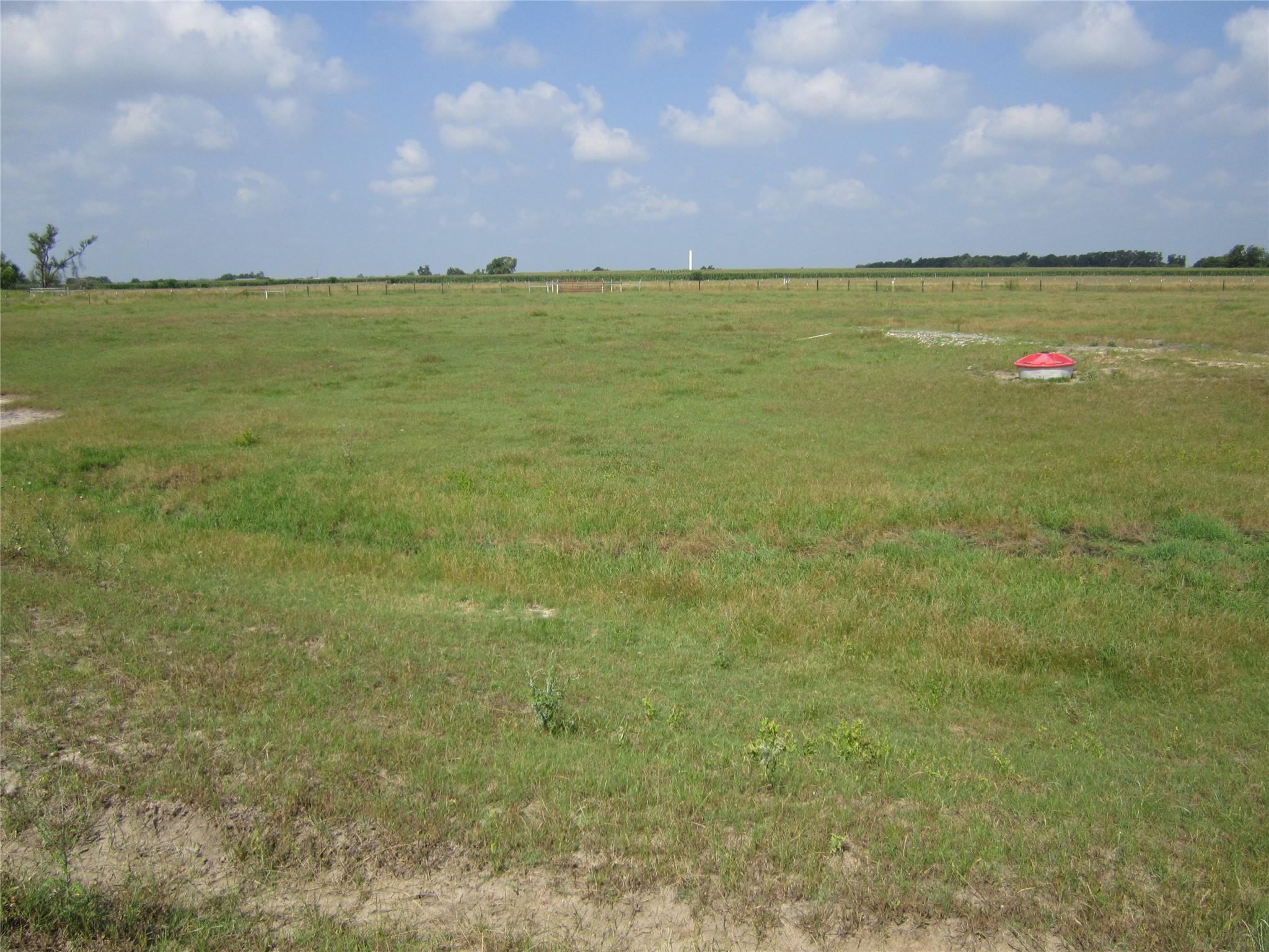 1602 County Road 470 Coupland TX 78615