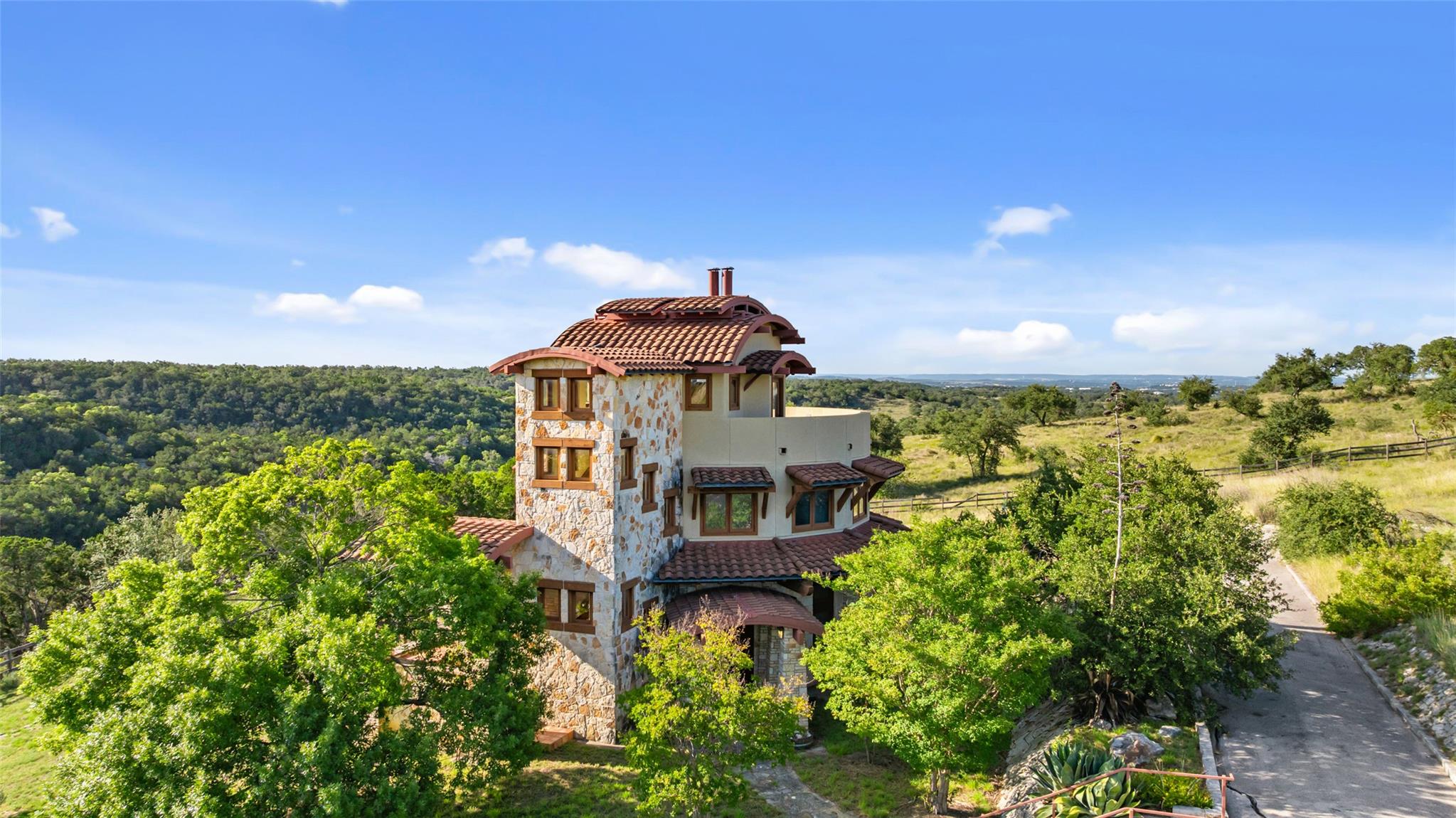 19015 Moreh Peak Pass Austin TX 78738
