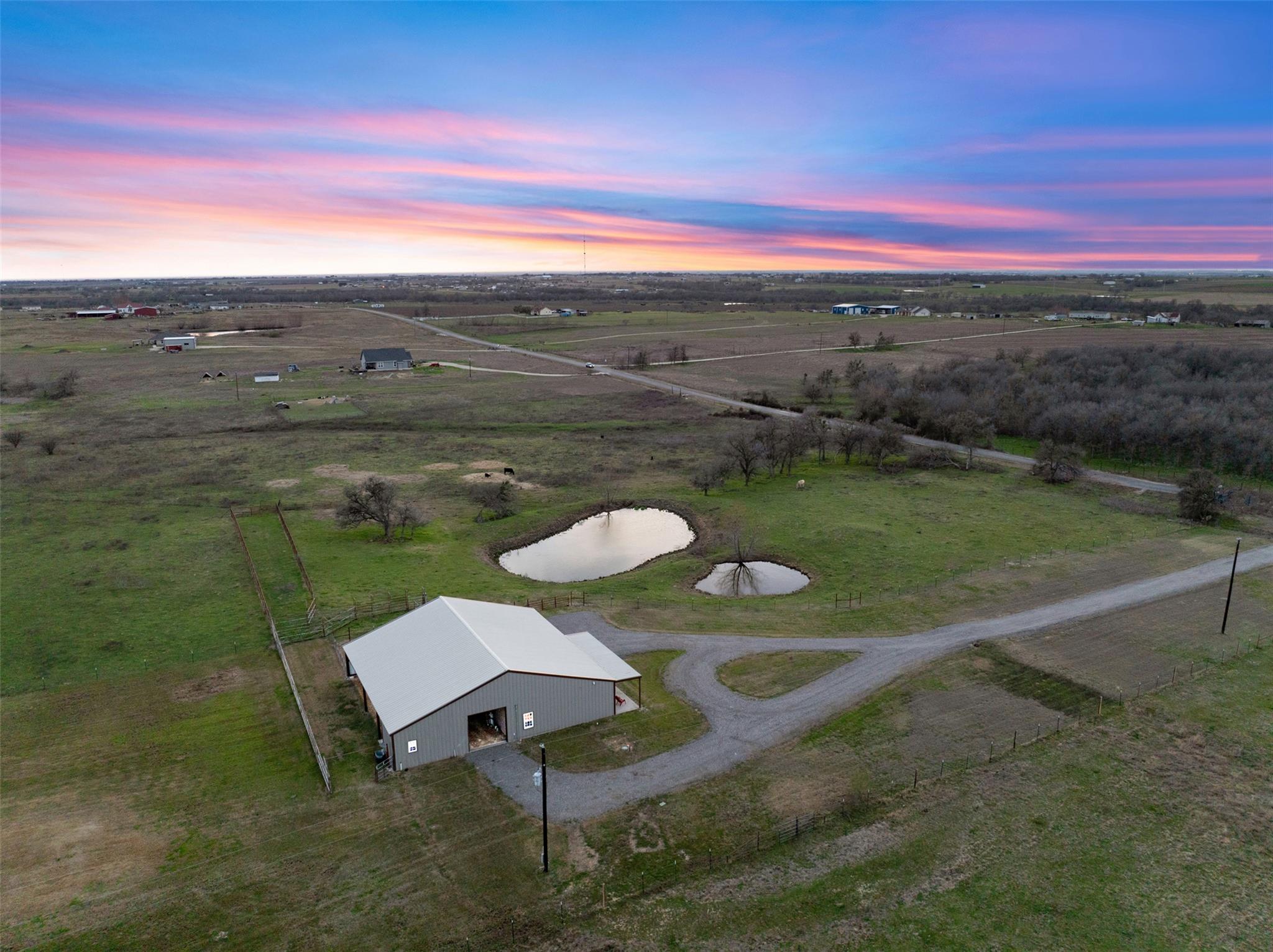 700 County Road 466 Elgin TX 78621
