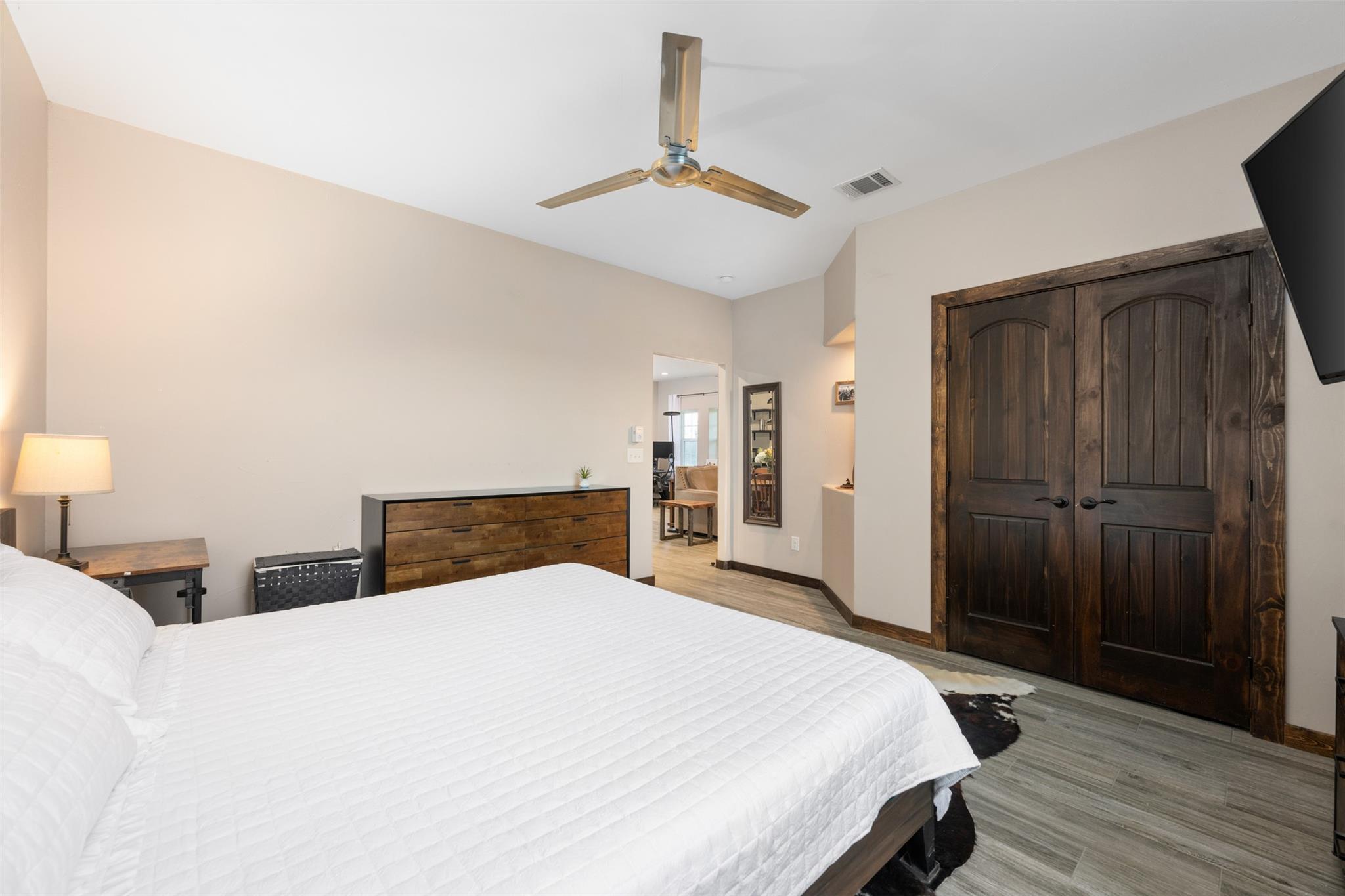 700 County Road 466 Elgin TX 78621