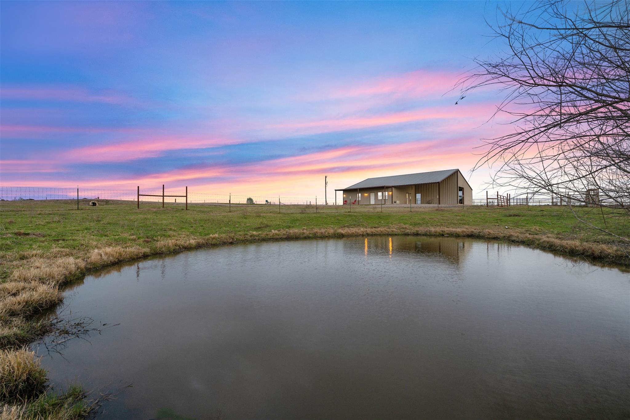 700 County Road 466 Elgin TX 78621