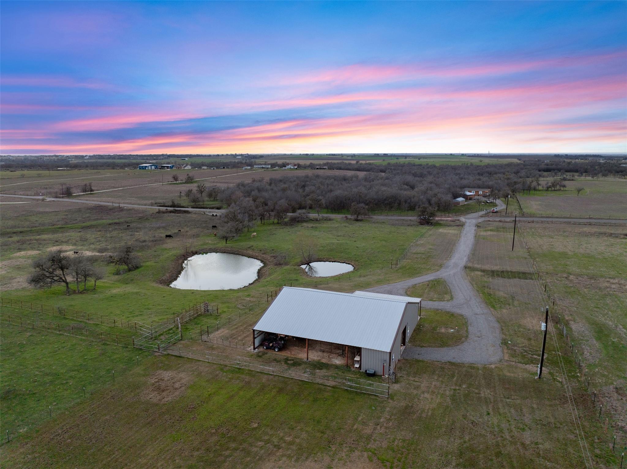 700 County Road 466 Elgin TX 78621