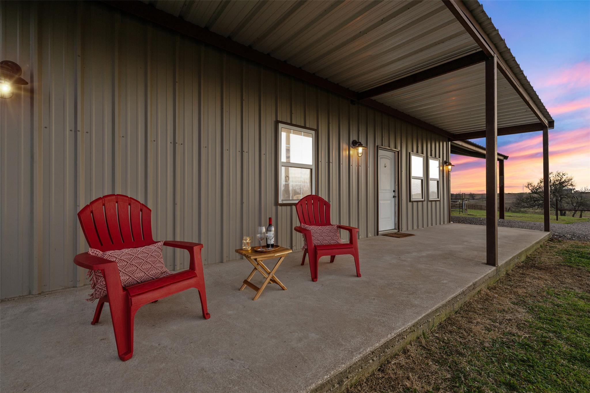 700 County Road 466 Elgin TX 78621