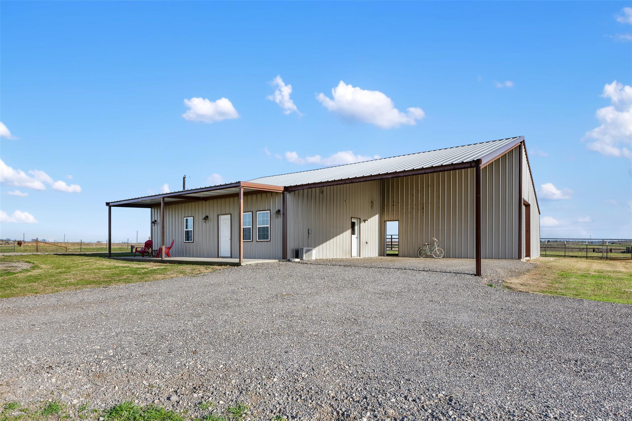 700 County Road 466 Elgin TX 78621