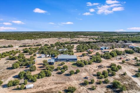 5450 County Road 202 Lampasas TX 76550