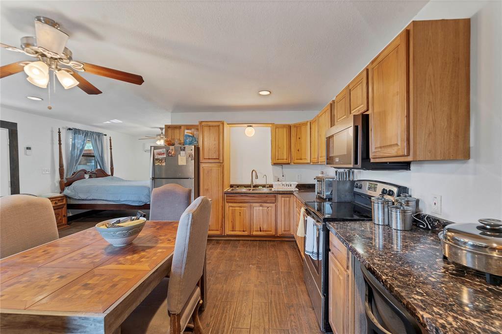 1750 Loop 165 Loop Dripping Springs TX 78620