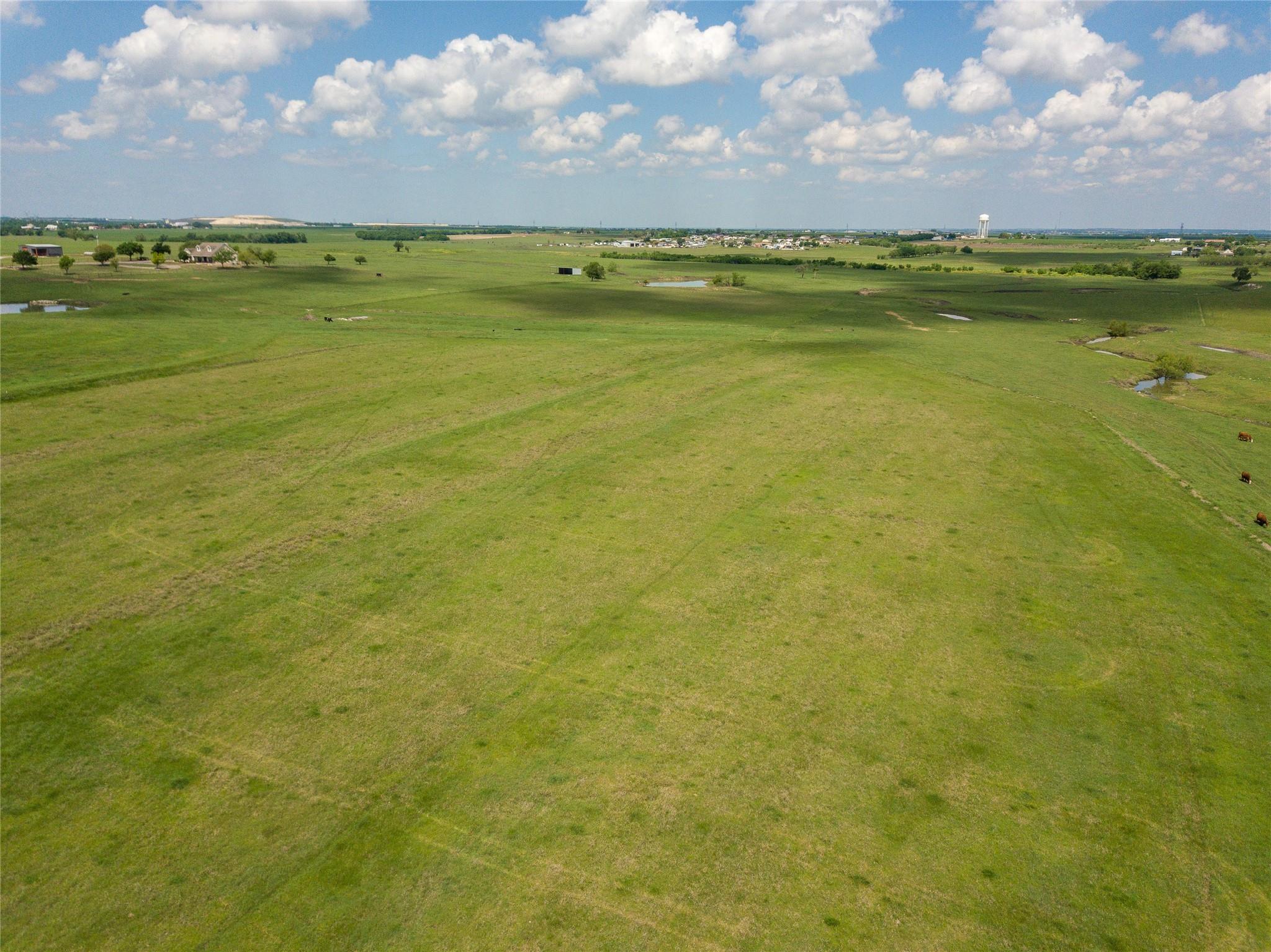 200, 204, 210 County Road 160 Road Taylor TX 76574