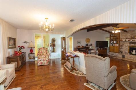 200, 204, 210 County Road 160 Road Taylor TX 76574