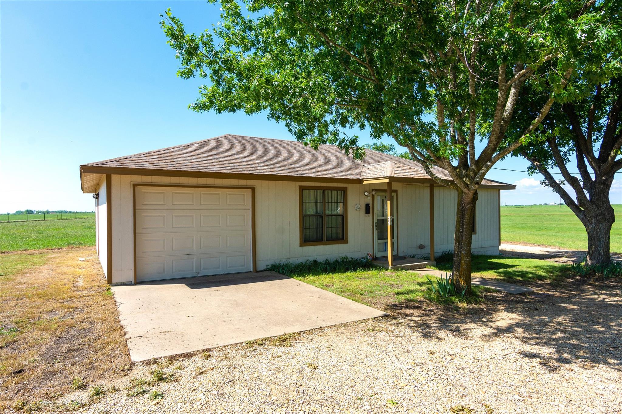 200, 204, 210 County Road 160 Road Taylor TX 76574