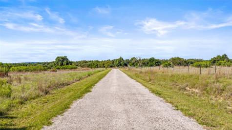 6590 Us 290 Dripping Springs TX 78620