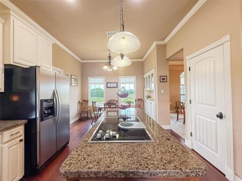 1611 W Fm 696 Lexington TX 78947