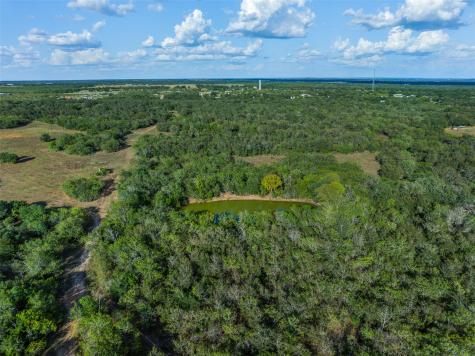 399 Seals Creek Road Lockhart TX 78644