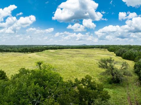 3979 Chimney Valley Road Blanco TX 78606
