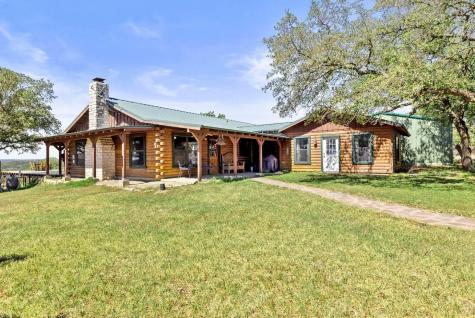 2102 Private Road 1377 Lampasas TX 76550