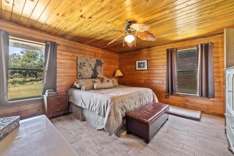 2102 Private Road 1377 Lampasas TX 76550