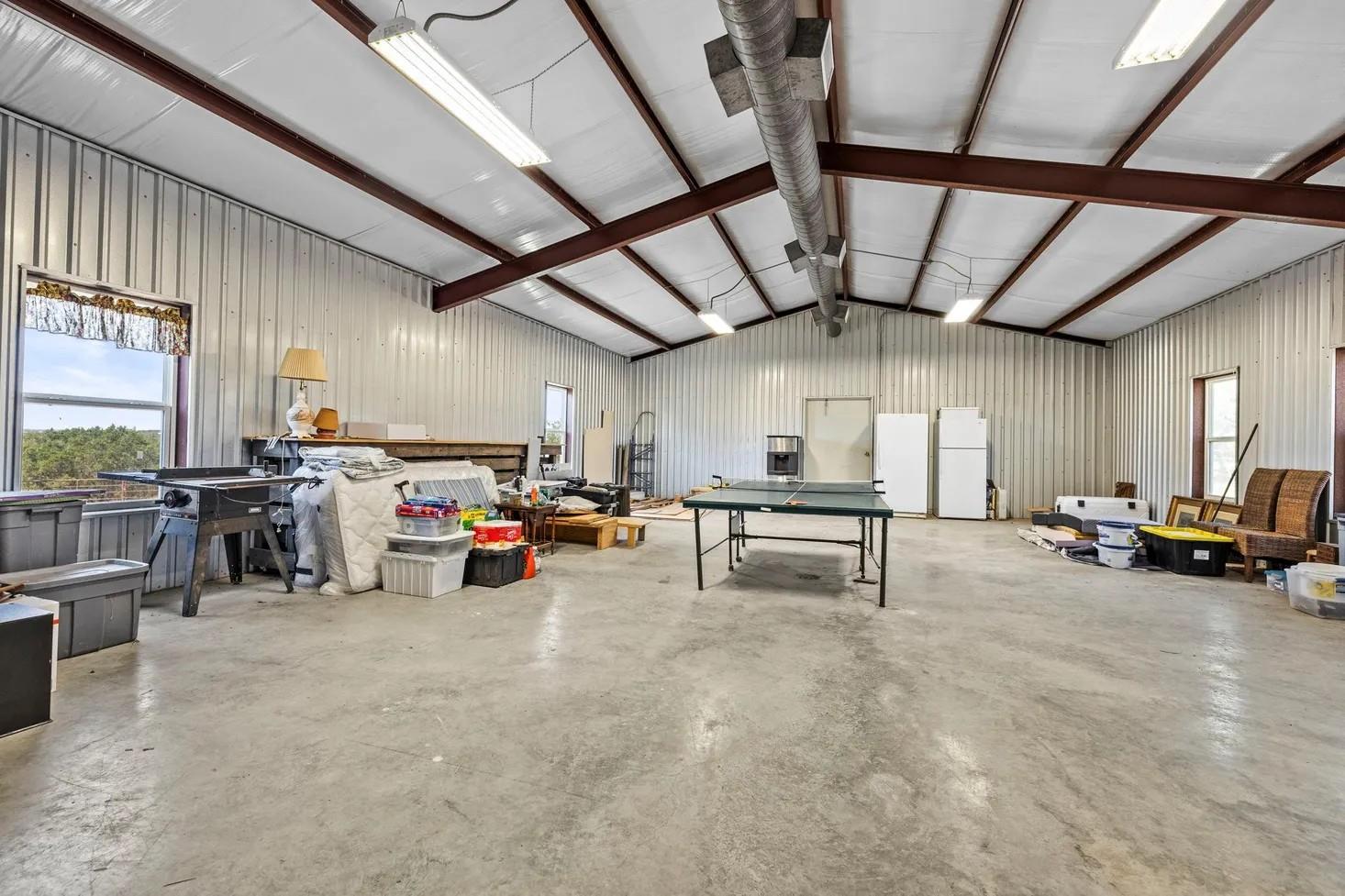 2102 Private Road 1377 Lampasas TX 76550