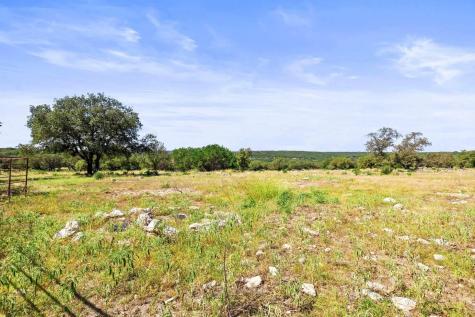 2102 Private Road 1377 Lampasas TX 76550