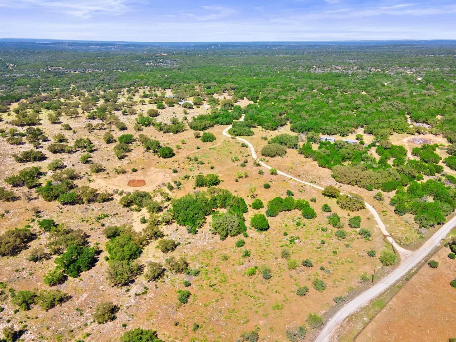 2102 Private Road 1377 Lampasas TX 76550