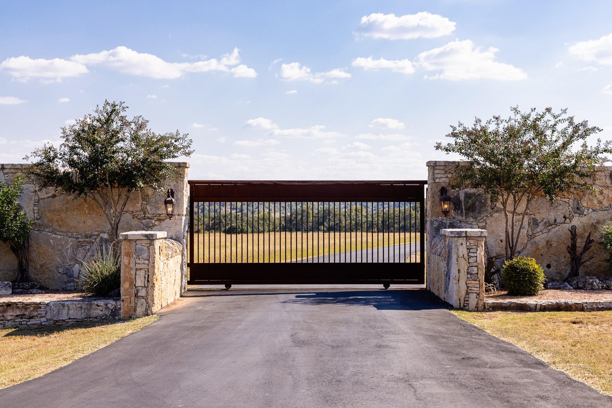 3551 Rm 2325 Wimberley TX 78676
