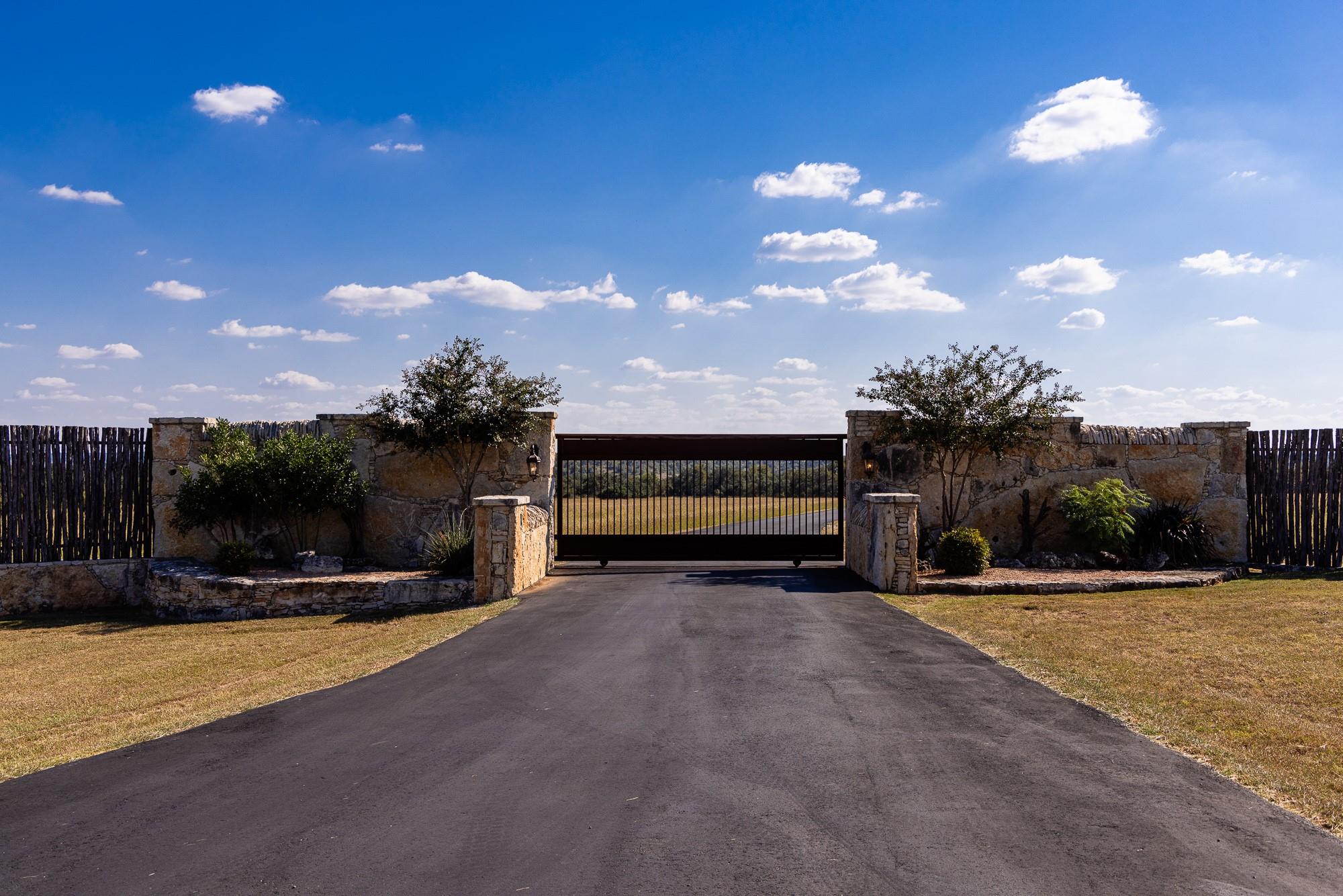 3551 Rm 2325 Wimberley TX 78676