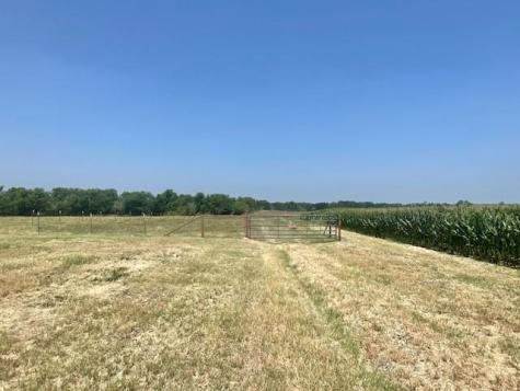 1117 County Road 423 Taylor TX 76574