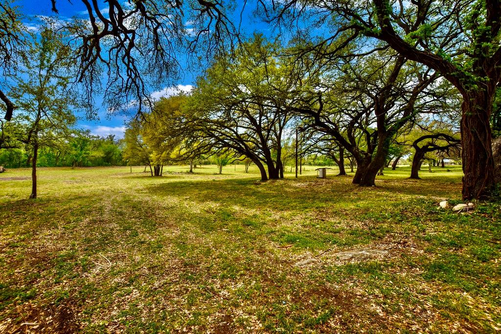 7908 Cr 404 Spicewood TX 78669