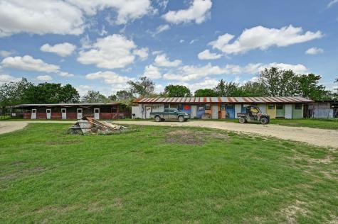 410 Simmons Family Farm Road Lockhart TX 78644