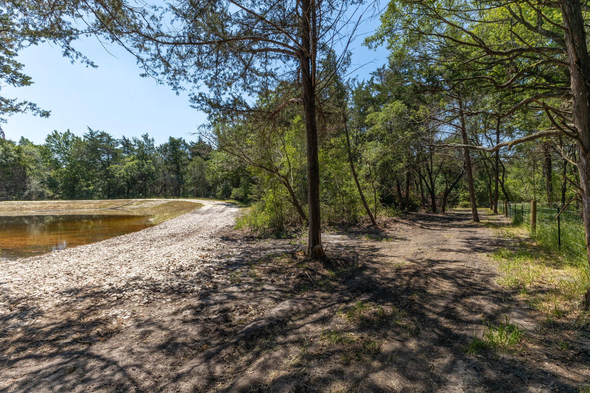 2088 (Tract #3) Baca Loop Flatonia TX 78941