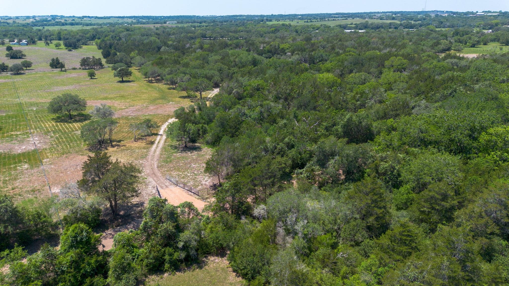 2088 (Tract #3) Baca Loop Flatonia TX 78941
