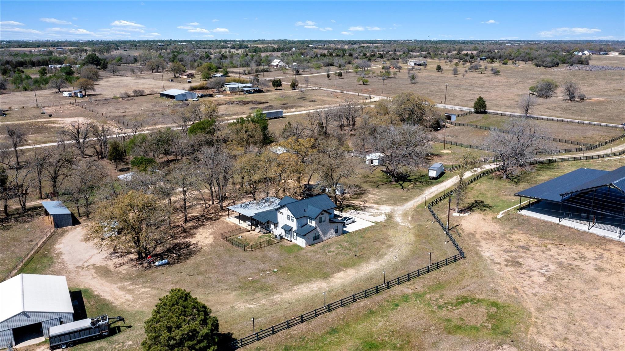 359 N County Line Road Elgin TX 78621