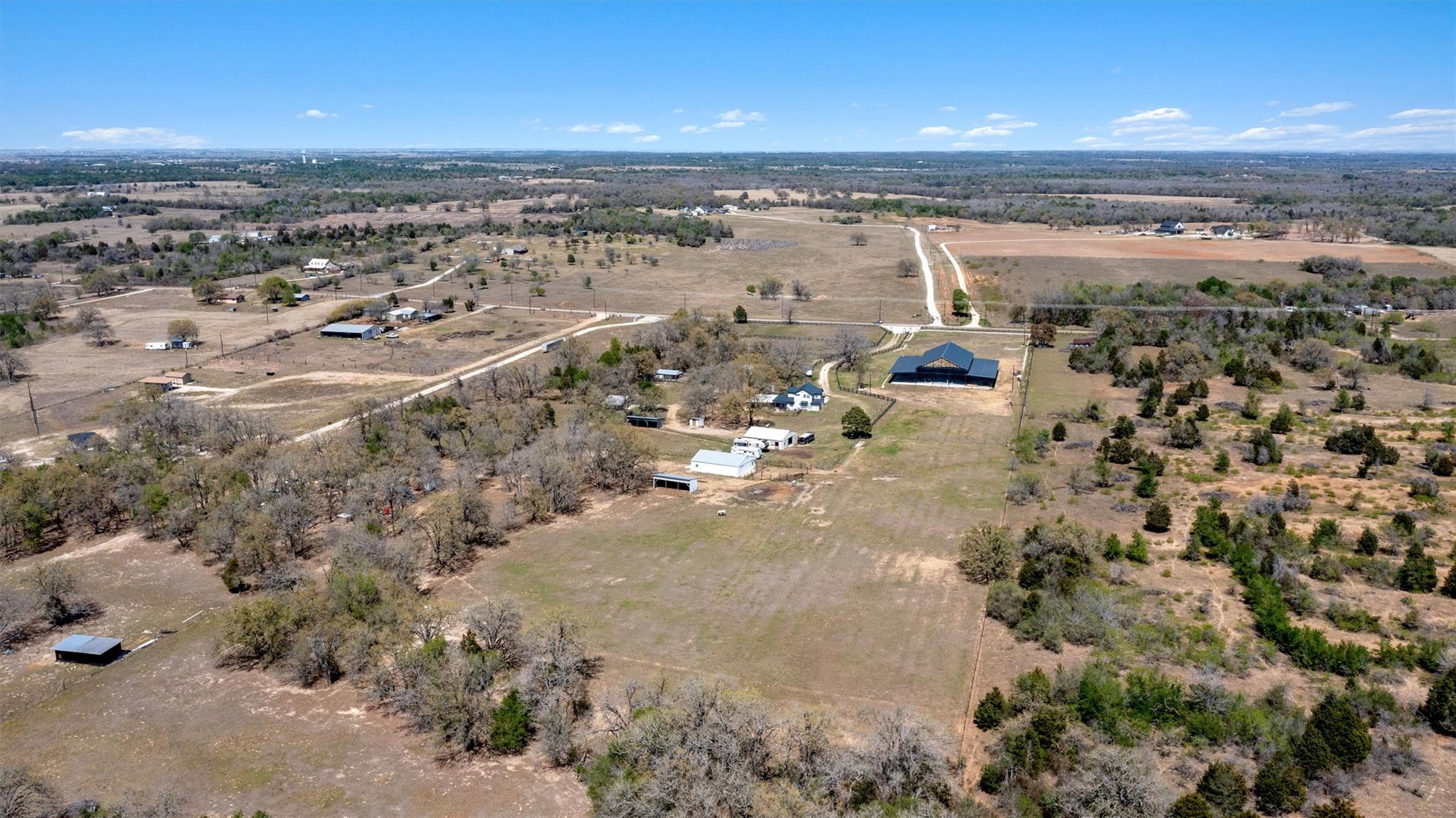 359 N County Line Road Elgin TX 78621