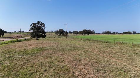 2039 County Road 326 Giddings TX 78942