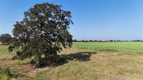 2039 County Road 326 Giddings TX 78942