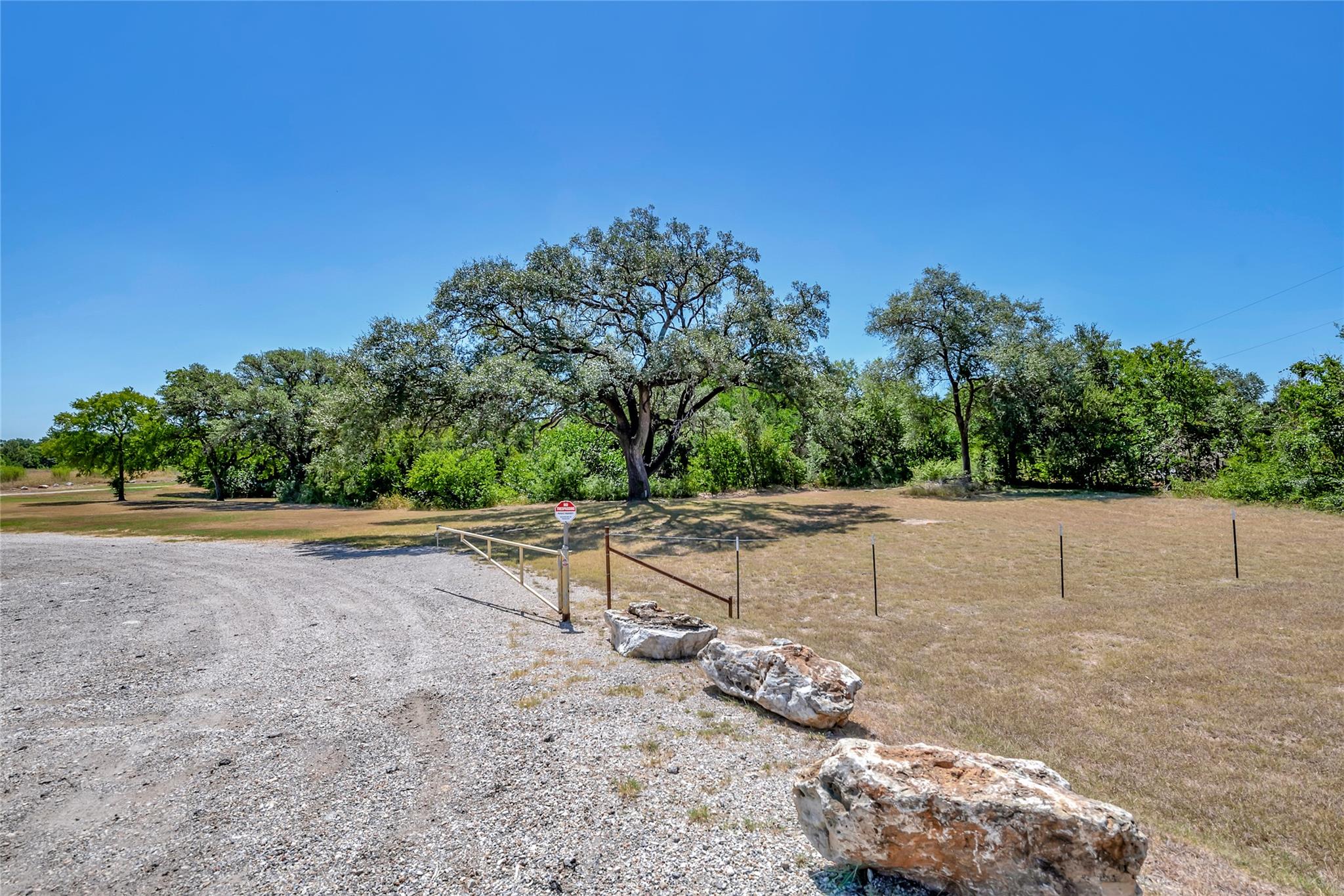 301 Fm 1660 Road Hutto TX 78634