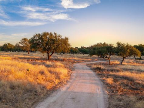 1547 Pressler Road Fredericksburg TX 78624