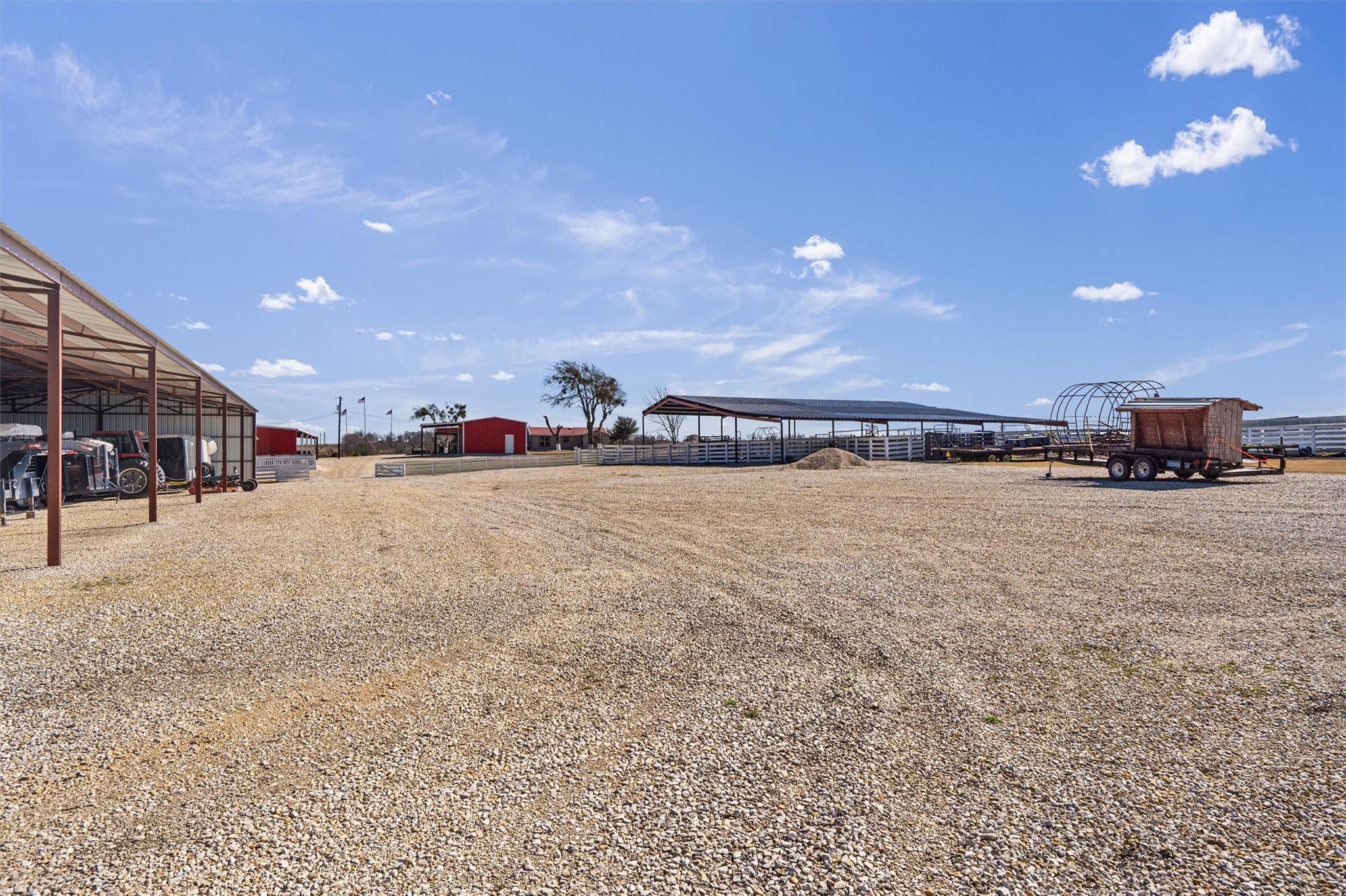 5300 County Road 424 Taylor TX 76574
