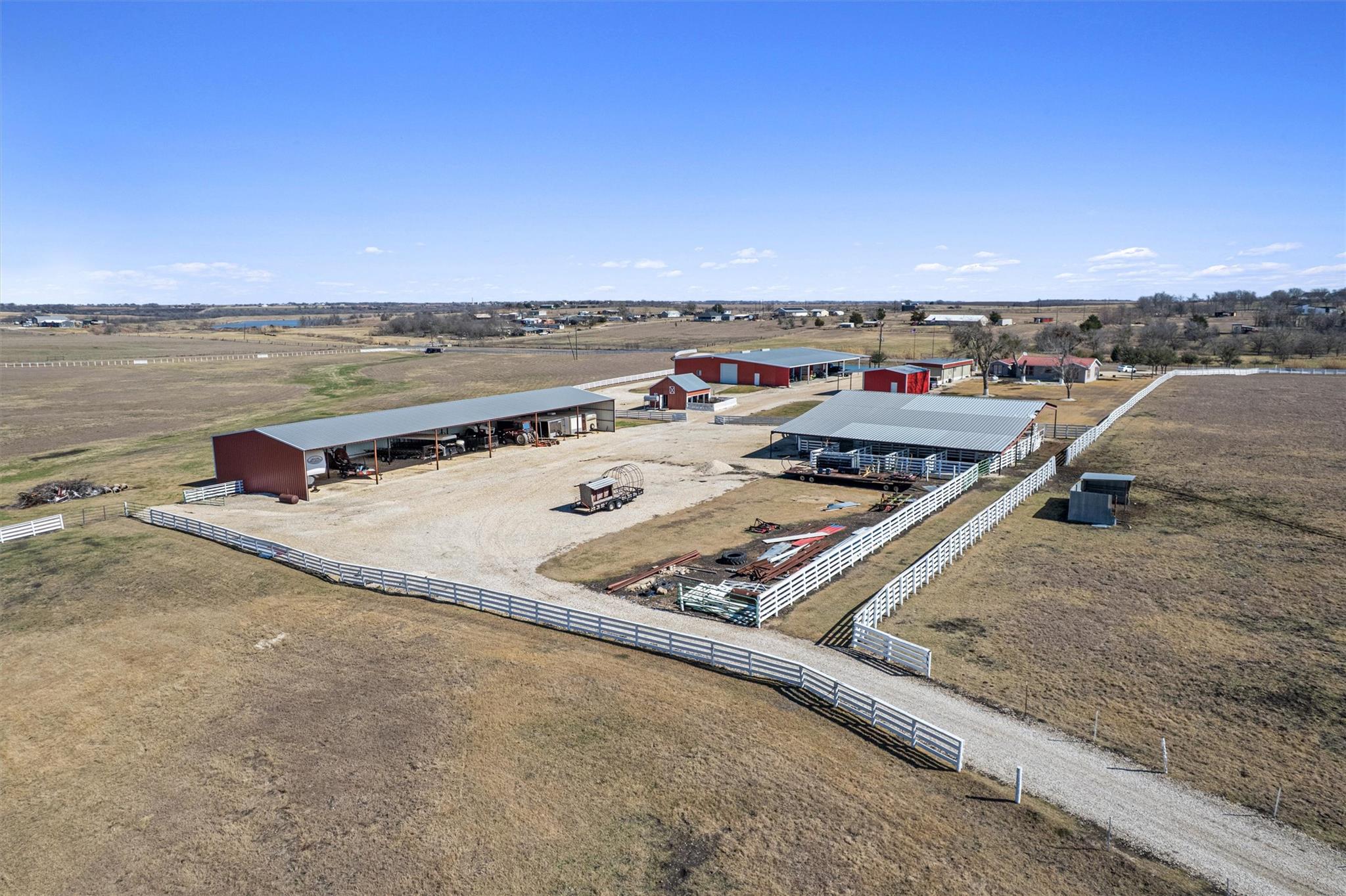 5300 County Road 424 Taylor TX 76574