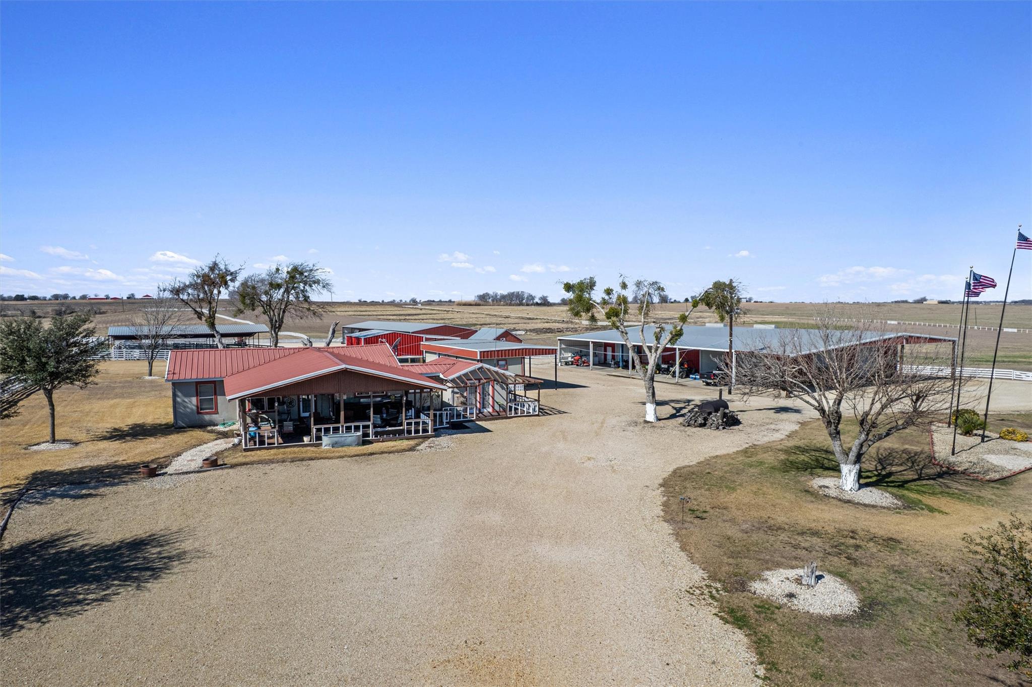 5300 County Road 424 Taylor TX 76574