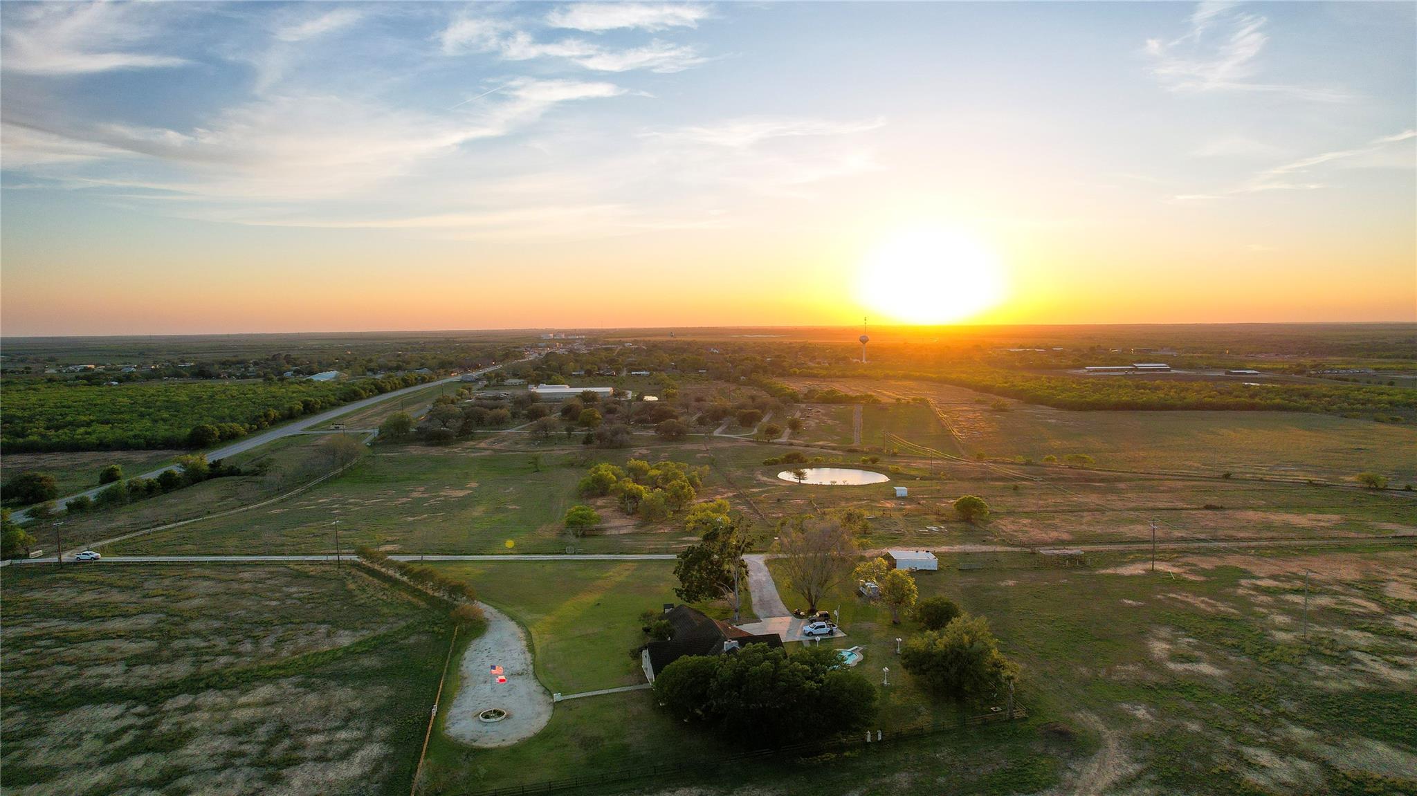 Tract 1 +/- 20 Ac E State Highway 87 Nixon TX 78140