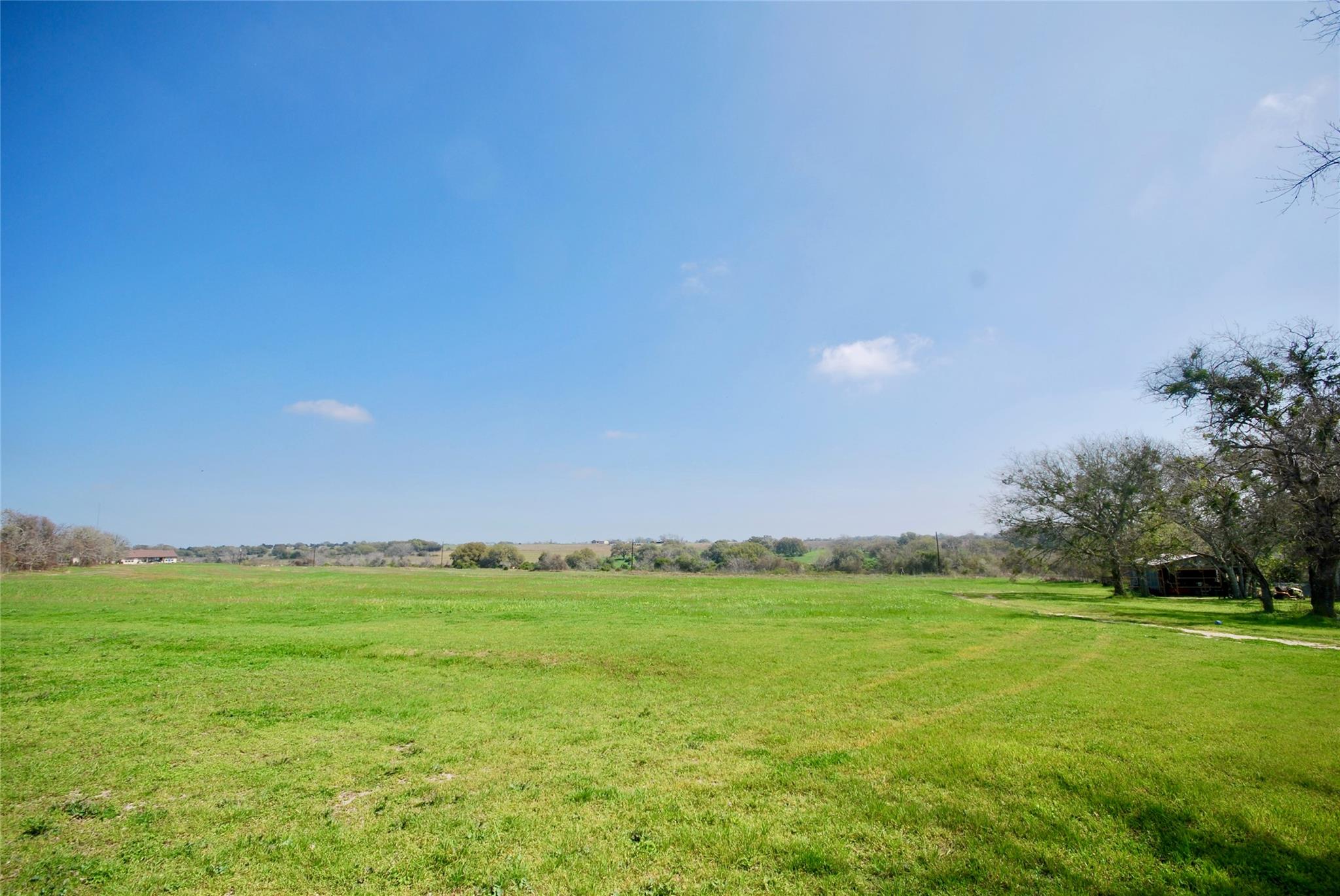 2301 E Us Highway 90 Flatonia TX 78941