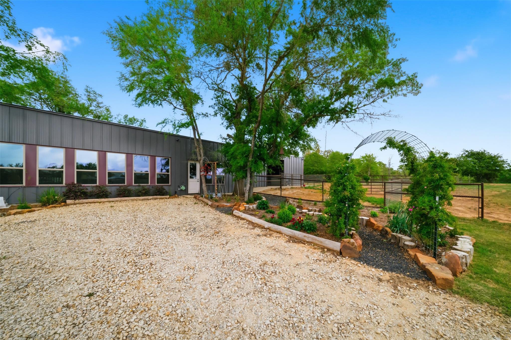 7010 Fm 2549 Hearne TX 77859