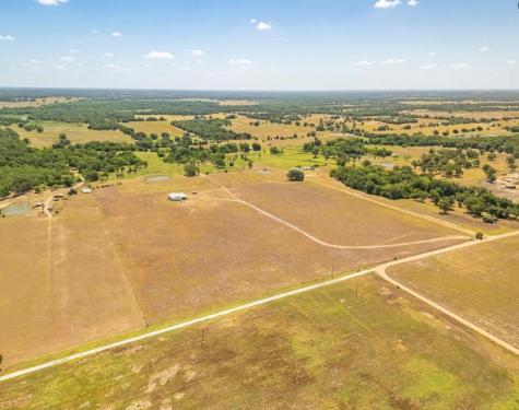 000 Cr 326 Lexington TX 78947