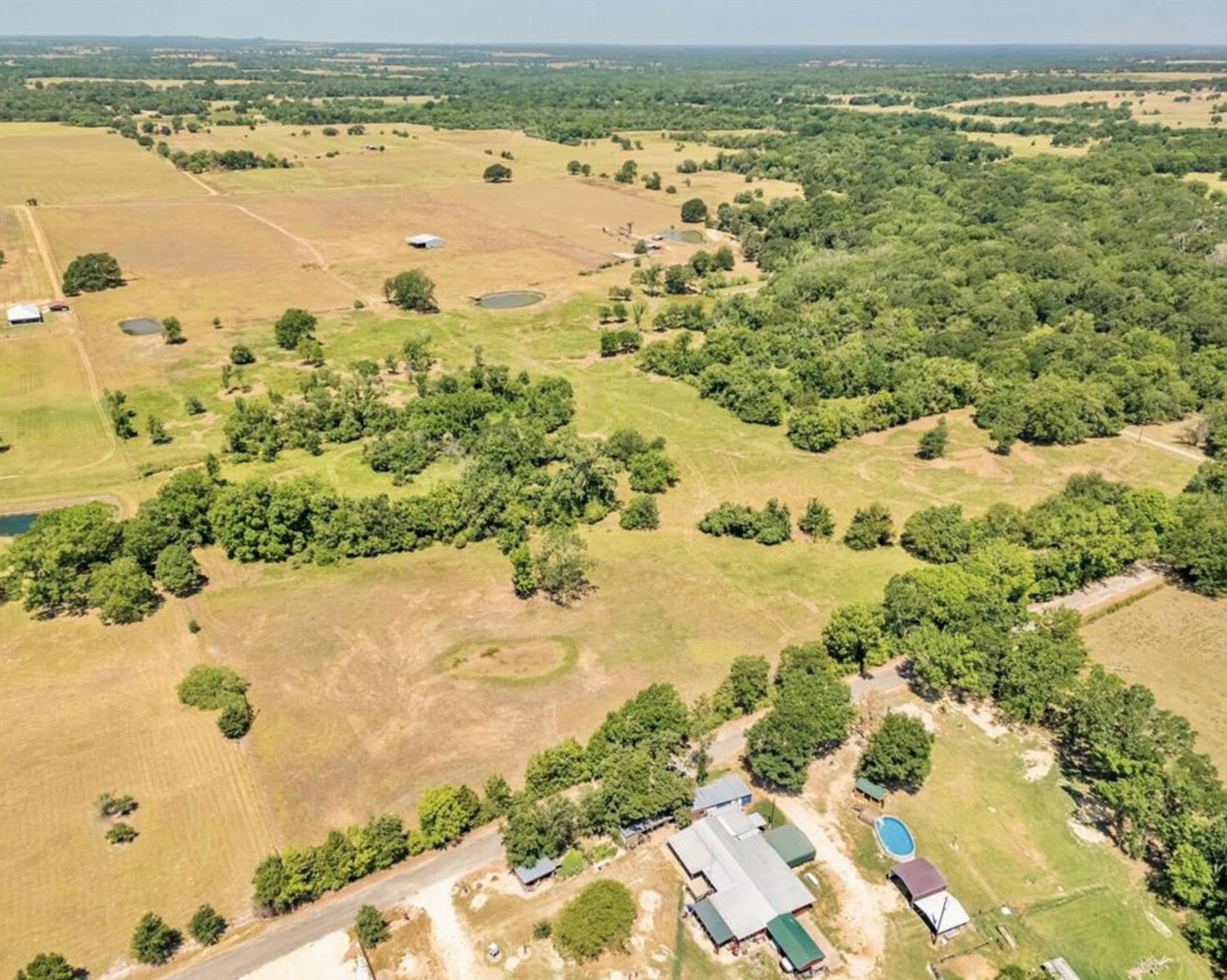 000 Cr 326 Lexington TX 78947