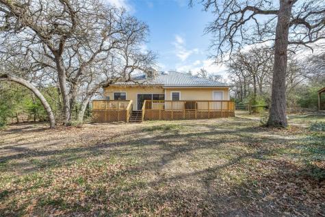 1139 Private Road 7009 Road Lexington TX 78947