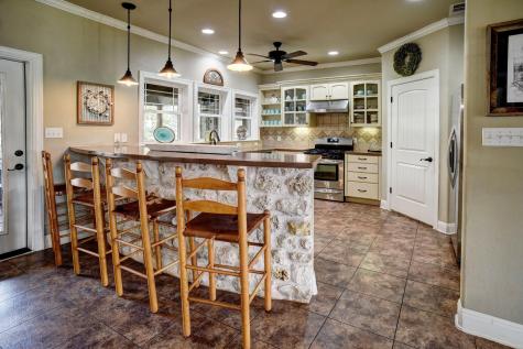 418 Vyvjala Road Smithville TX 78957