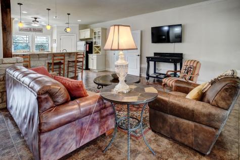 418 Vyvjala Road Smithville TX 78957