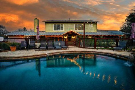 418 Vyvjala Road Smithville TX 78957