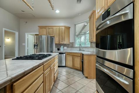 430 Indian Hills Trail Kyle TX 78640